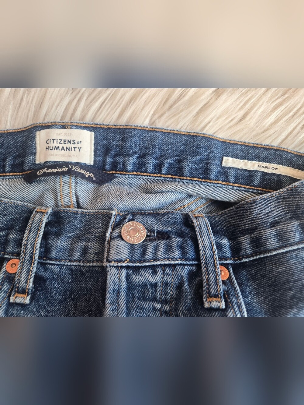 Citizens Of Humanity Dark Blue Frayed Hem Denim Shorts - Picture 6 of 10